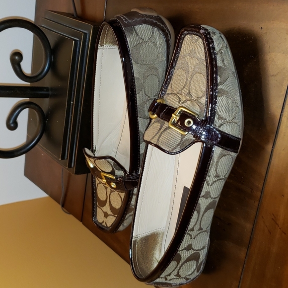 COACH SIGNATURE LOGO STACIES DRIVING LOAFERS Size 9M - Picture 4 of 8